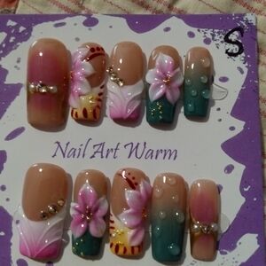 2.5 Sq S .Floral Nail Art Set with Pink and Green Accents